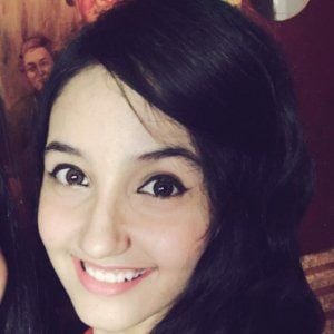 Ashnoor Kaur Headshot 10 of 10