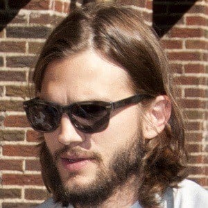 Ashton Kutcher at age 33