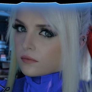ASMR Shanny Headshot 8 of 10