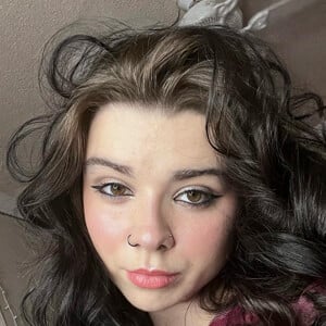 autumnraynn Headshot 7 of 8