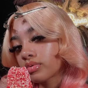 Bandbabyliah Headshot 4 of 6