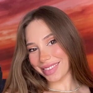 Bella Ciccone Headshot 2 of 2