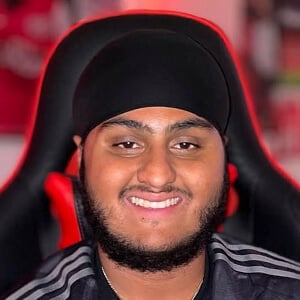 Bhavss14 Headshot 2 of 6