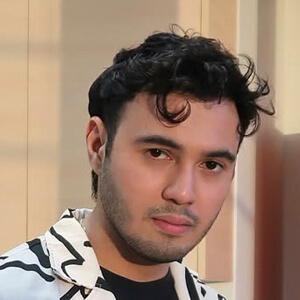 Brent Valdez Headshot 5 of 6