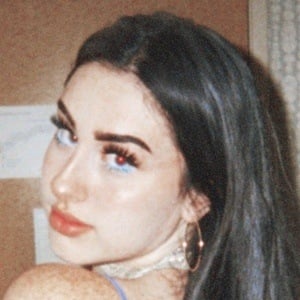 Bunny Bispo Headshot 2 of 10