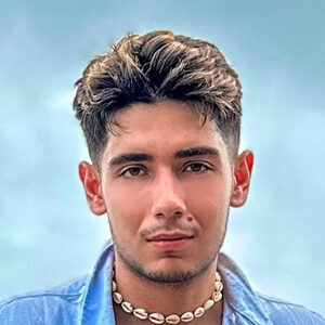 Camilo Hernandez Headshot 5 of 6