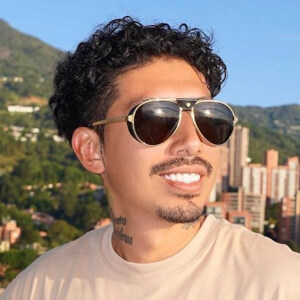Cap Dollaz Headshot 4 of 8