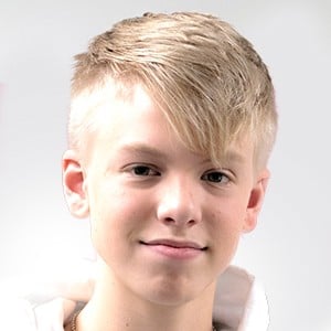 Carson Lueders Headshot 10 of 10