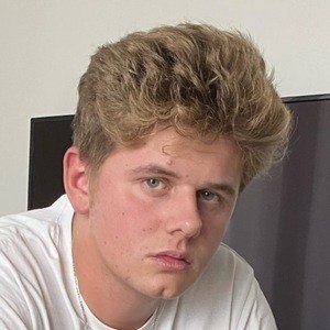 Chandler Whittle Headshot 2 of 10