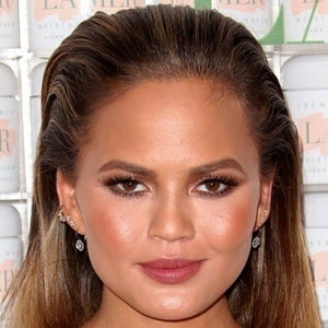 Chrissy Teigen at age 29