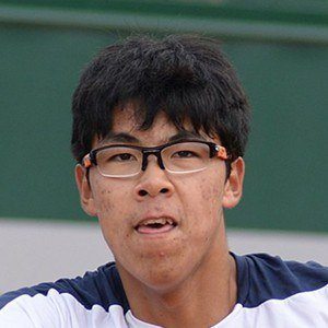 Chung Hyeon Headshot 3 of 3