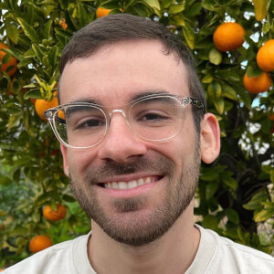 Cid Dwyer Headshot 6 of 10