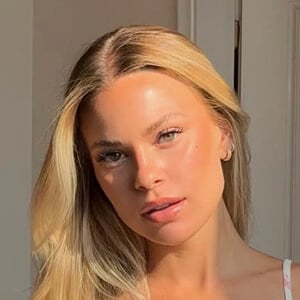 Claudia Rodriguez Krupanszka Headshot 10 of 10