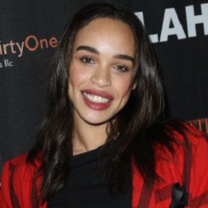 Cleopatra Coleman Headshot 6 of 7