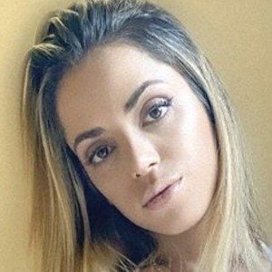 Cloe Greco Headshot 7 of 7