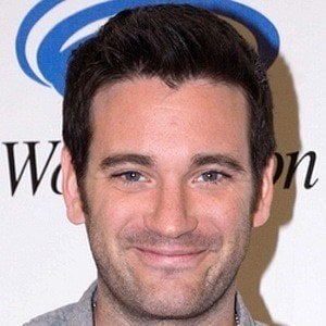 Colin Donnell Headshot 7 of 9