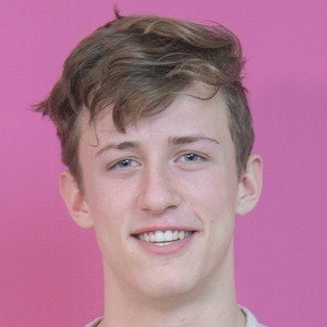 Cooper Scott Headshot 6 of 6