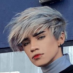 daddydarkss at age 19