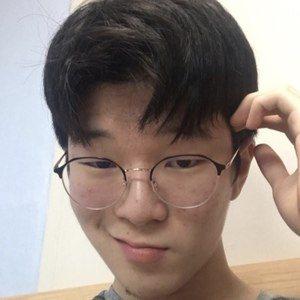 Dahyun Chung Headshot 2 of 9
