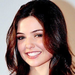 Danielle Campbell Headshot 9 of 9