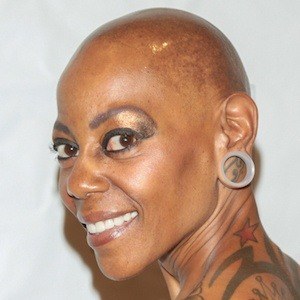 Debra Wilson Headshot 6 of 6