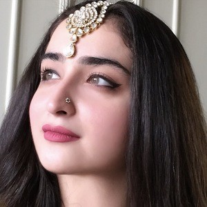 Divya Relwani Headshot 4 of 5