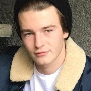 Dylan Summerall Headshot 2 of 10