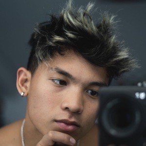 Dylon Shogo Headshot 9 of 10