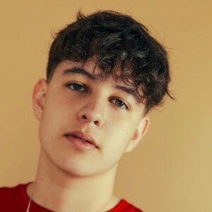 Alan Beltran Headshot 5 of 5