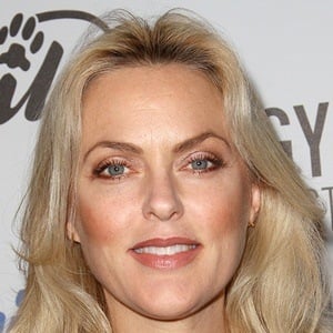 Elaine Hendrix Headshot 10 of 10