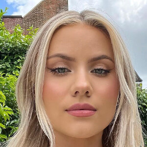 Embla Wigum at age 22