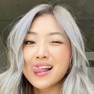Erin Oh Headshot 7 of 10
