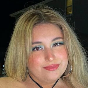 Esperanza Carolina Gonzalez Headshot 9 of 11