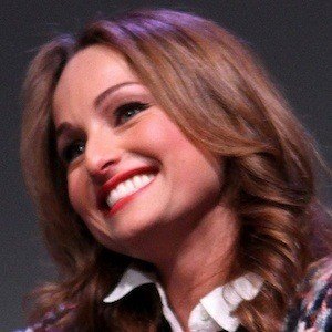 Giada De Laurentiis Headshot 9 of 10