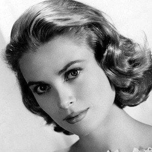 Grace Kelly Headshot 3 of 5