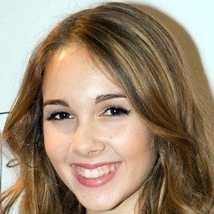 Haley Pullos Headshot 4 of 10