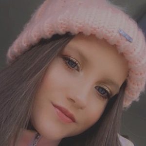 Hannah Milton at age 16