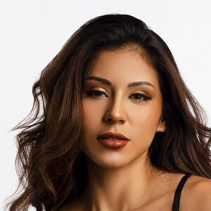 Haydita Veloz Headshot 5 of 12