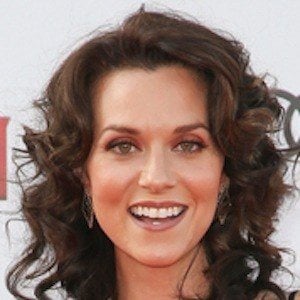 Hilarie Burton at age 32