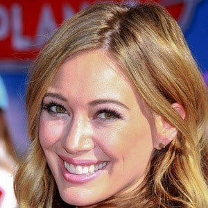 Hilary Duff at age 25