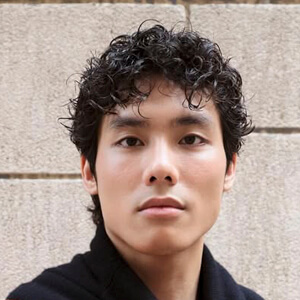 Huang Long Headshot 3 of 7