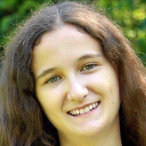 Irena SevenFabulousTeens Headshot 4 of 6