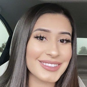Itati Lopez Headshot 9 of 10
