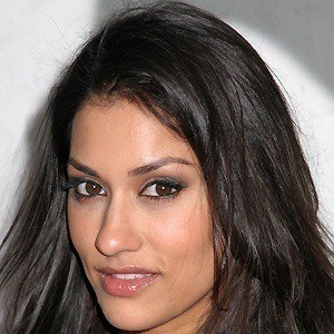 Janina Gavankar Headshot 6 of 10