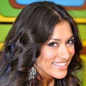 Janina Gavankar at age 30