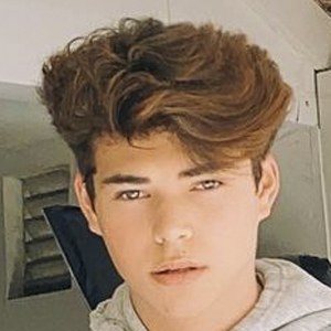 Jaren Michael Headshot 8 of 8