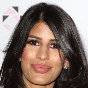 Jasmin Walia Headshot 10 of 10