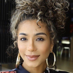 Jazmin Johnson Headshot 6 of 10