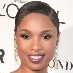 Jennifer Hudson Headshot 8 of 10