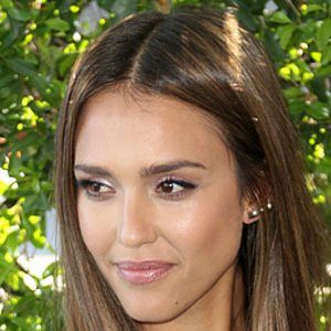 Jessica Alba at age 35